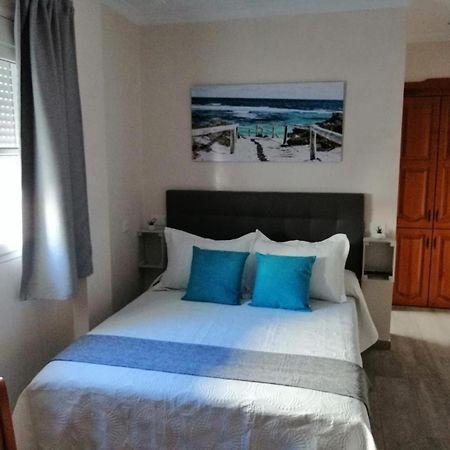 Hostal La Tarayuela Barbate Exterior photo